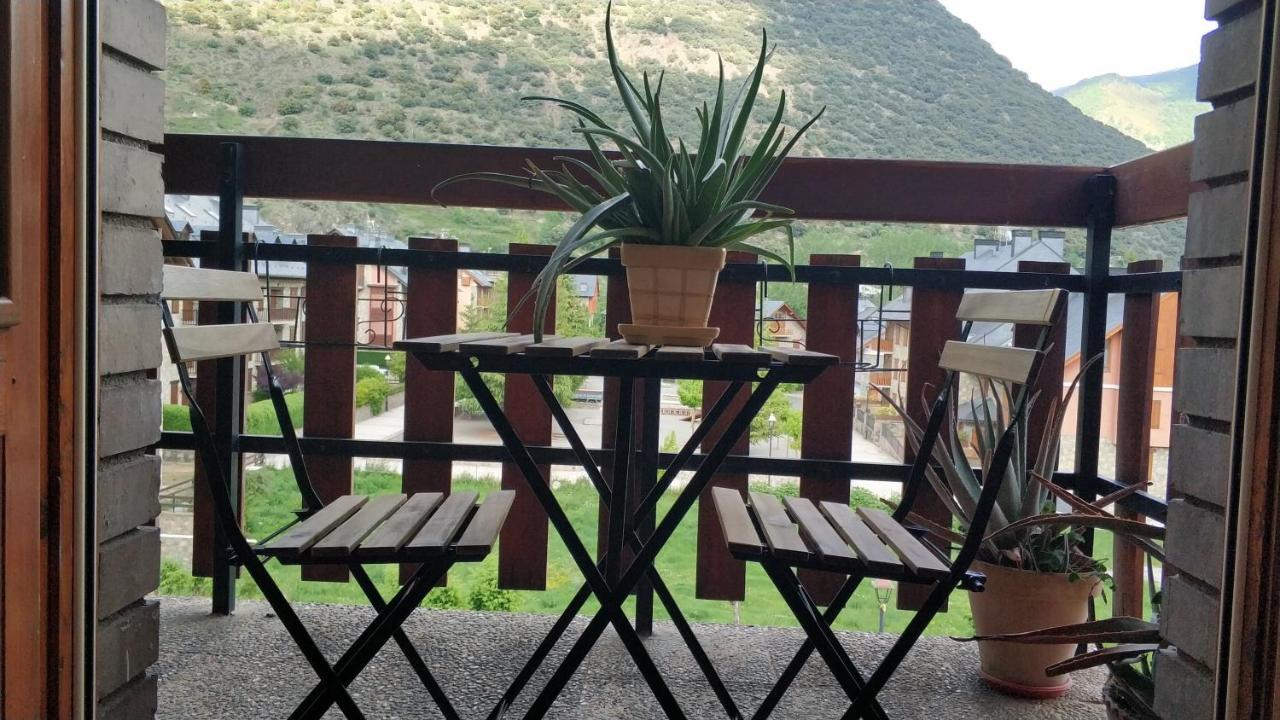 Bassiero Apartament Esterri d'Àneu Zewnętrze zdjęcie